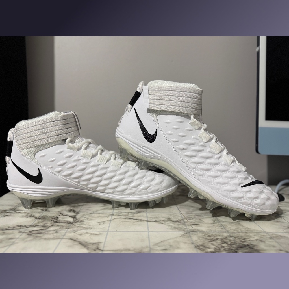 Nike Force Savage Pro 2 Mid Football Cleats White/Black AH4000-100 Men’s Size 10